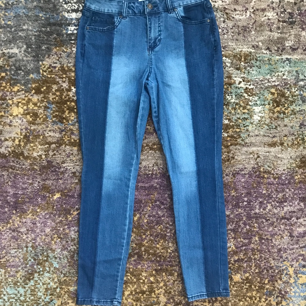 Jeans - Picture 2 of 2